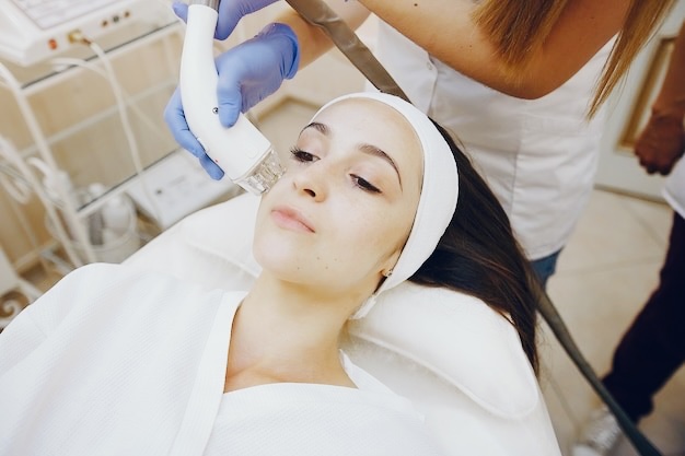 RF Microneedling